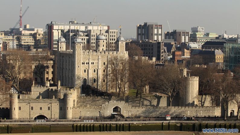 Tower of London: The historic castle, built under William the Conqueror in 1078, has become one of England's most familiar tourist attractions.