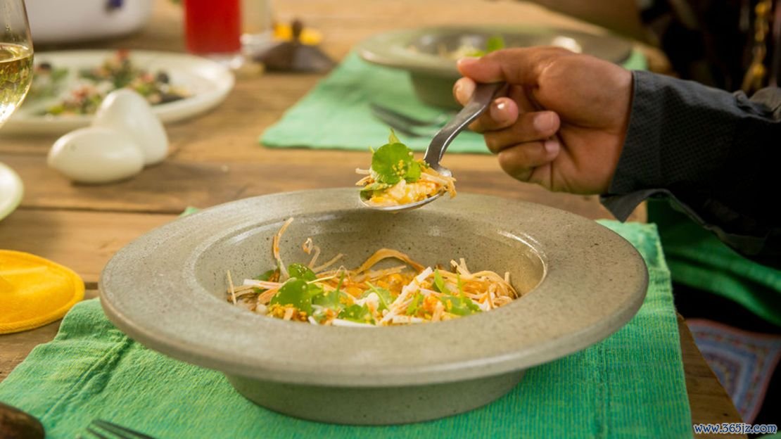 The menu at Colours of the Garden at Soneva Kiri consists of seven plant-based dishes.